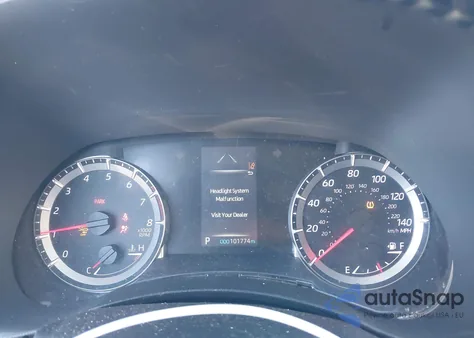 2021 Toyota Highlander Le z USA, uszkodzony, nr VIN 5TDZZRAH5MS076628